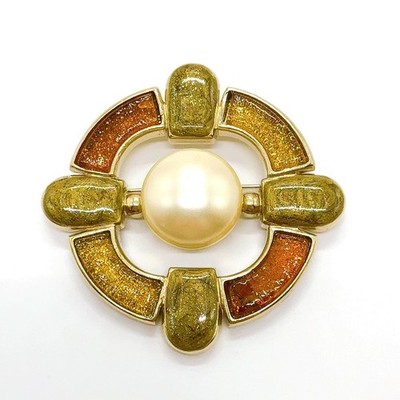 CHANEL Brooch Pearl Gold Colored stone Accessory Vintage Authentic