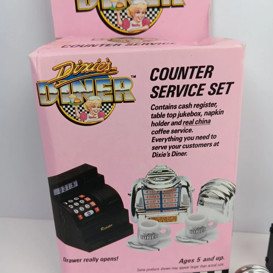 Conjunto de serviço de balcão de jantar Dixie's da Tyco Industries 1989 - Imagem 3 de 4