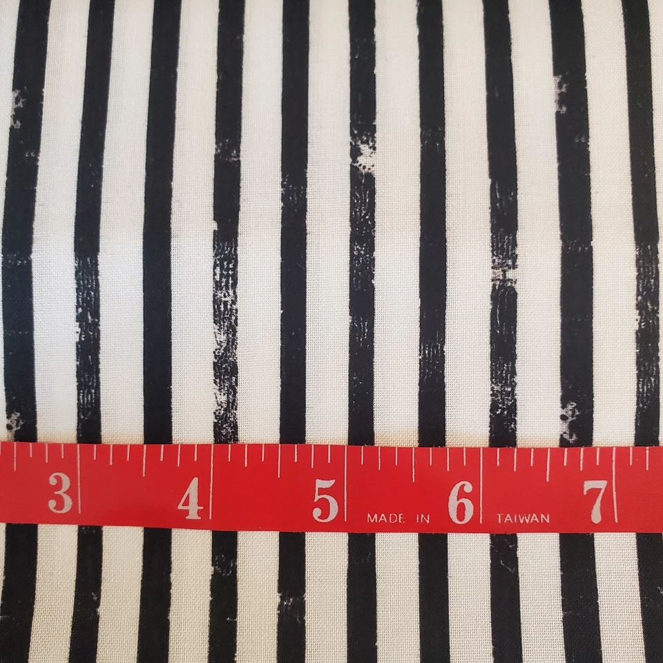 Tela Dear Stella algodón negro blanco a rayas desgastadas FQ HY BTY por yarda Foto 4 de 4