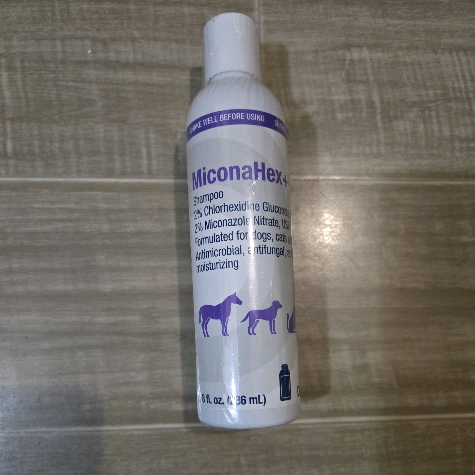 MiconaHex+Triz Shampoo for Dogs, Cats, Horses 8 oz. Antimicrobial Antifung 2/26