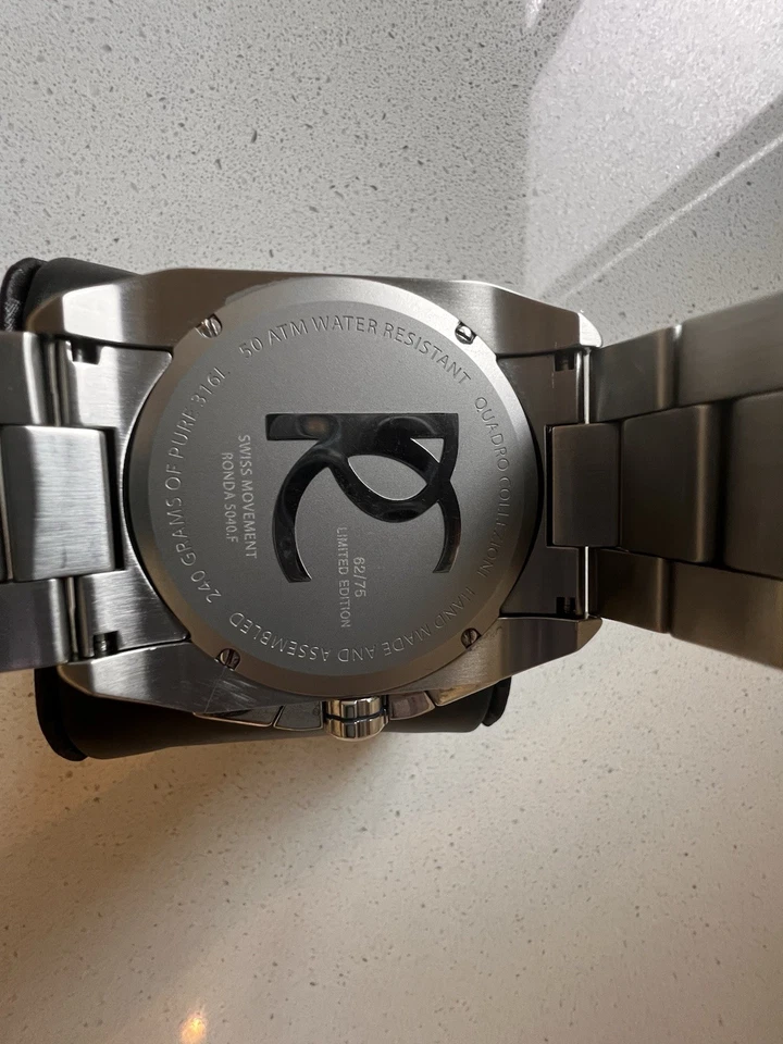 Reloj Renato Quadro Hombre Esfera Azul Cuarzo Suizo LE 62/75 Foto 4 de 4