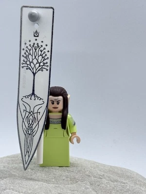 LEGO® Herr Der Ringe Minifigur Arwen mit Banner aus 11377 Minas Tirith Neu - Bild 1 von 3