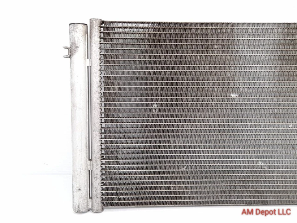 BMW 335i 335xi 2008 turbo E90 E92 aire acondicionado condensador aire acondicionado 64539229021 Foto 2 de 4