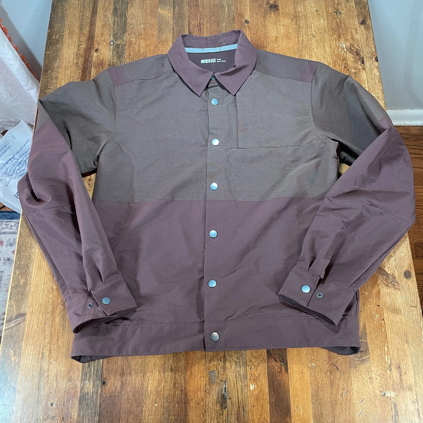 REI Co op Shirt Mens Small Brown Snap Button Up Casual Outdoors Preppy