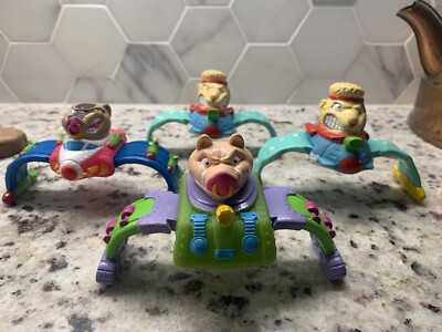 Lot of 4 Vintage 1990 Burger King Toys Barnyard Commandos Figures Wrist Cuffs