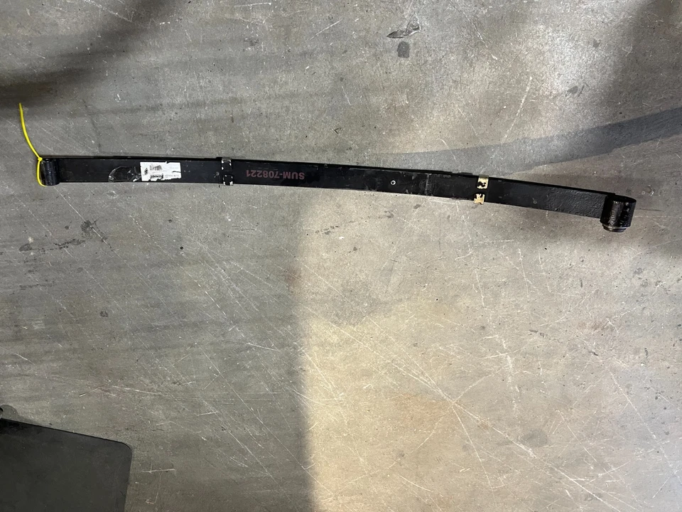 Muelle de hoja trasero Summit Racing SUM-708221 para Dodge Challenger Mopar 70-71 Foto 4 de 4