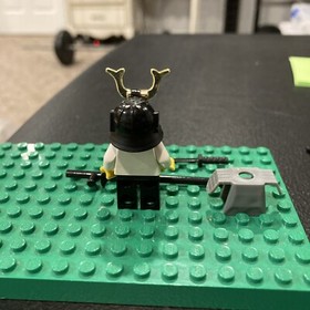 Lego Castle Minifigure CAS057 Cas206 Ninja Shogun White with Armor 3346