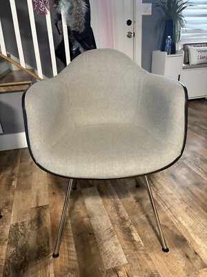 eames herman miller chair 