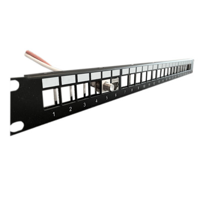 19''  Patchpanel Verteilerfeld für 24-Port CAT6A,7,8 Keystone-Module