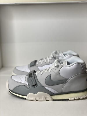 Nike cross trainer  photon Dust  Grey/white Mens Size 13