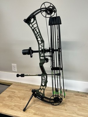 Darton Archery Sequel 33 ST2 