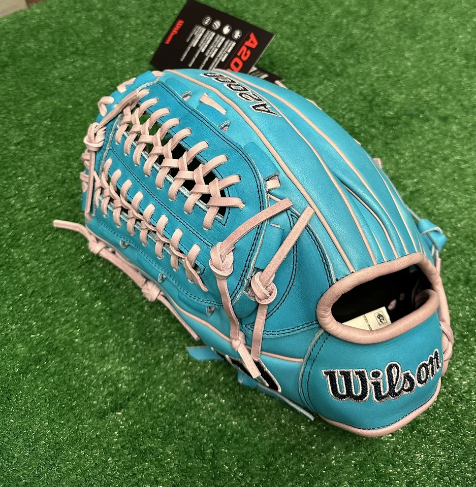 Wilson A2000 12.25" D25 Baseball Softball Pitcher's Utility Glove - Left Handed - Image 3 of 4