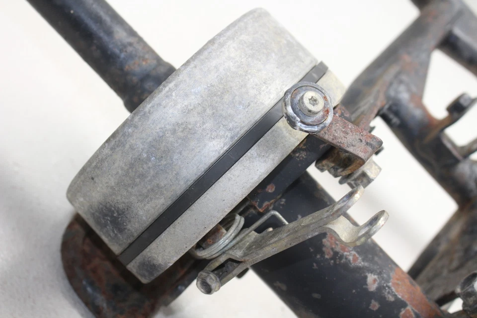 Polaris Sportsman 90 2004-2012 basculante trasero eje portador bujes tambor de freno Foto 3 de 4