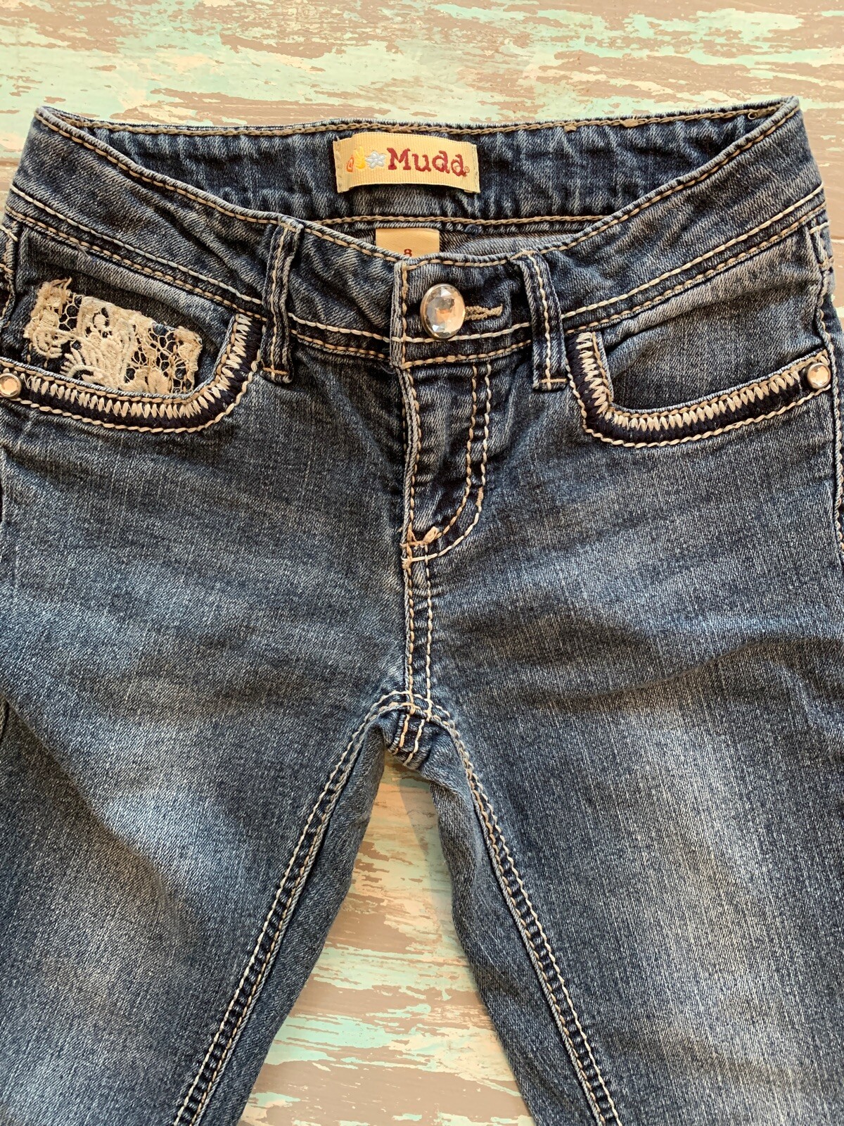 Picture 3 of 9