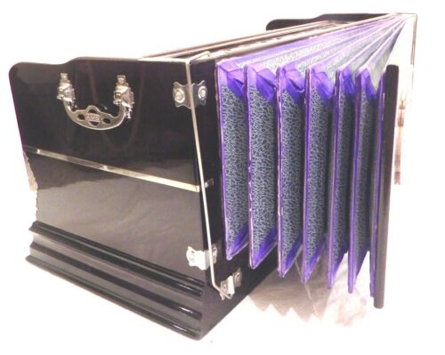 HARMONIUM~ROSE WOOD~3½ OCTAVES~9 STOPS ~DOUBLE REEDS~7 FOLD BELLOW~42 KEYS~440HZ - Picture 5 of 10