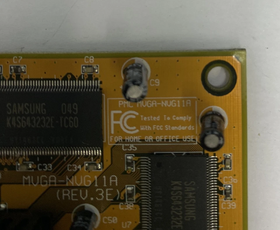 32MB nVidia GeForce 2 MX400 MVGA-NVG11A VGA, Video, S-Video AGP Graphics Card - Image 2 of 4