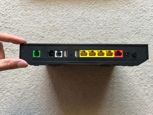 Technicolor TGIINET-1 Wifi Internet Wireless Modem NBN VoIP Router - Picture 6 of 8