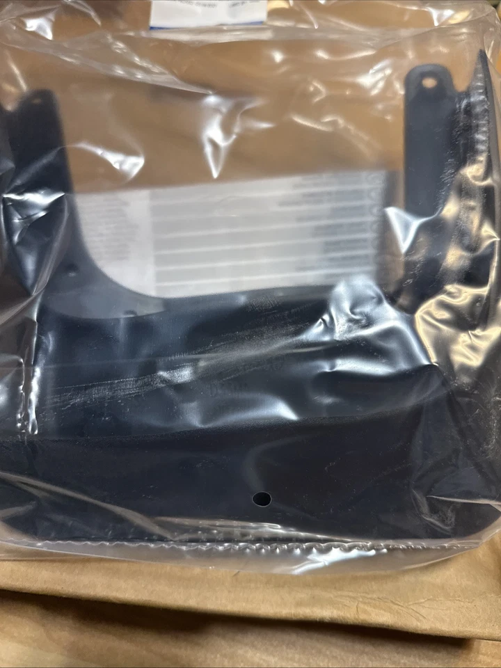 OEM NEW Ford Fusion  13-20 Front Mud Splash Guards Set DS7Z-16A550-AA - Image 4 of 4