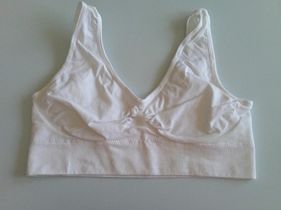secret possessions strong pull on stretchy bra bralette  size medium  white