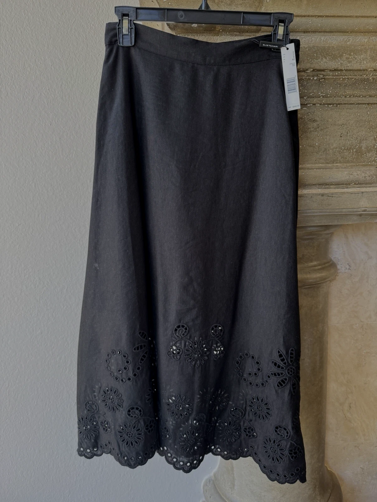 NWT Elie Tahari Embroidered Hem Linen/Tencel Midi Black A Line Skirt 2 Classic