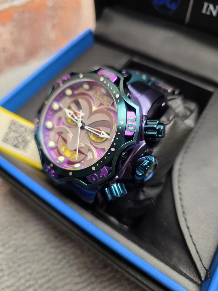 Reloj Invicta Reserve DC Comics "The Joker" Edición Limitada - Modelo 35380 Foto 3 de 4