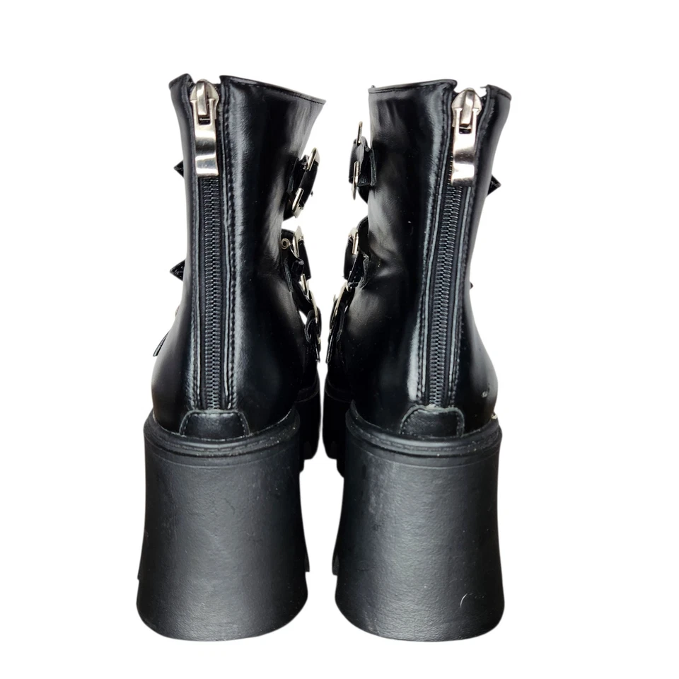 女式厚底高跟厚底扣朋克哥特式踝靴爬行者 8.5 码 — 第 4/4 张图片