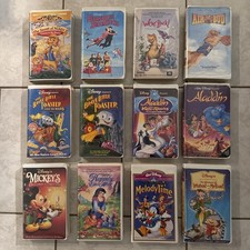 Disney VHS Tapes Lot Of 22 Movies In Clamshell Cases read description 