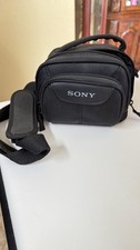 Sony black soft nylon carrying case for cameras and camcorders