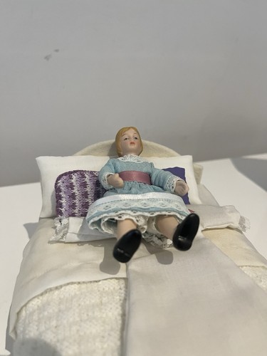 Bundle Of Dolls House Furniture Handmade Kitchen Living Area Bedroom Job Lot 9 - Picture 6 of 16
