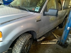 Driver Front Spindle/Knuckle Knuckle Fits 04-08 FORD F150 PICKUP 10223804