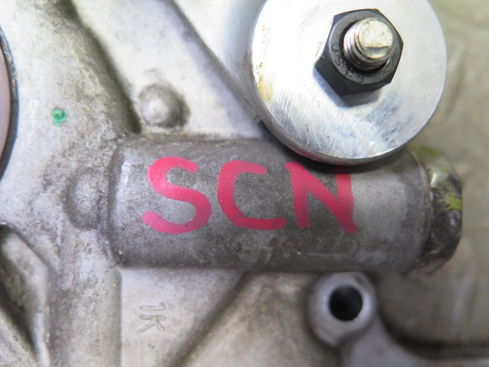 96-00 LEXUS GS300 SC300 3.0L 2JZGE ENGINE OIL PUMP W HOUSING OEM - Image 2 of 4