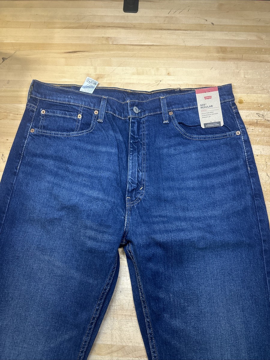 NEW Levis 505 Mens Jeans Regular Fit Straight Leg 38X32 505