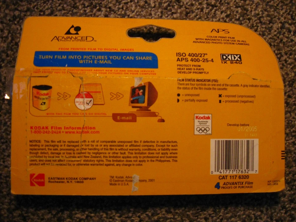 4 Rolls of Kodak Advantix 400 APS Film Fujifilm Each Expired 01/2005 - Image 2 of 4