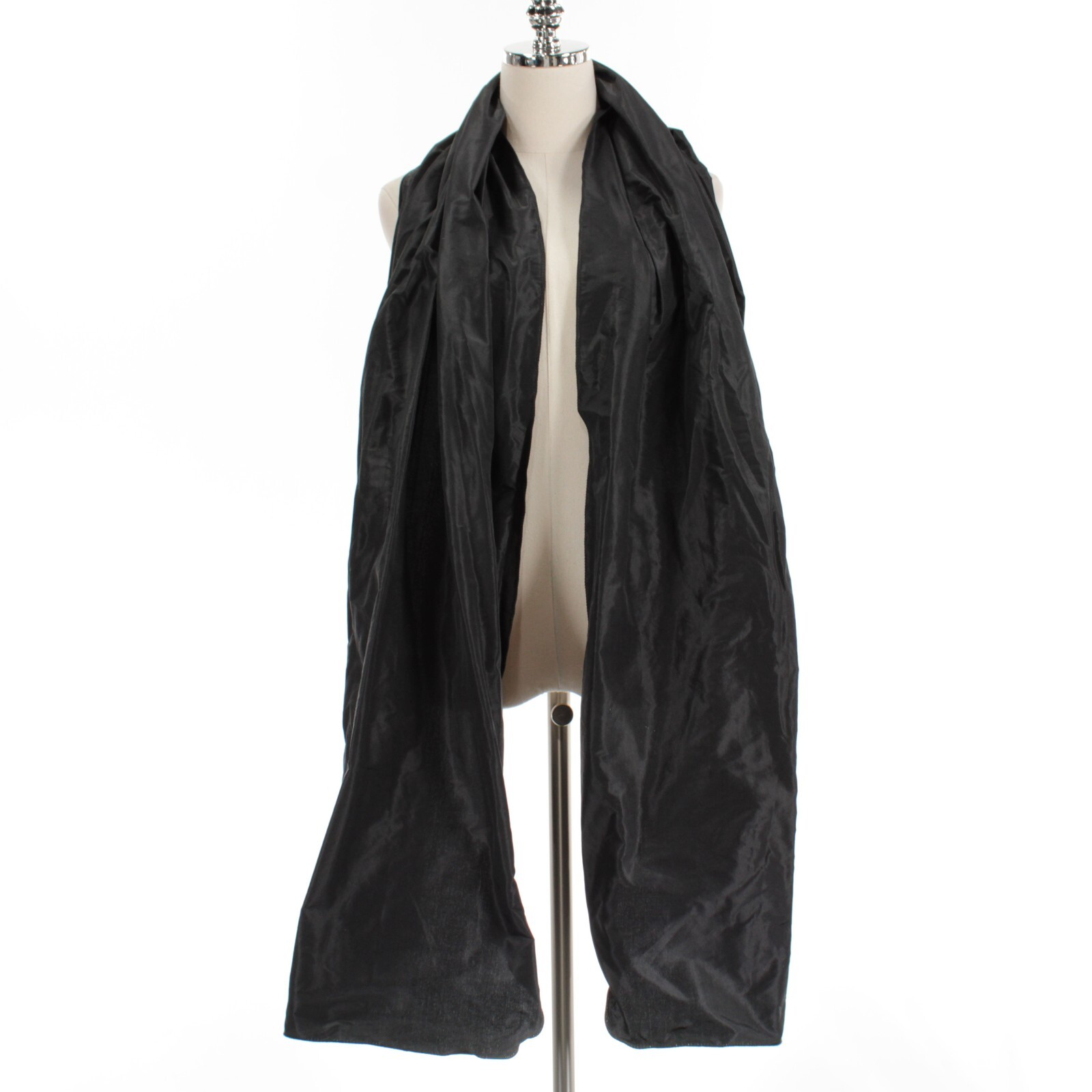 Ellen Martin NWOT Raines Windbreaker Scarf / Wrap One Size in Solid Black