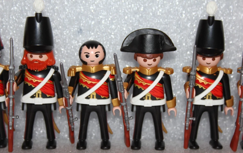 Playmobil Spanish Guard 9X Soldiers Troop Briten French Husaren Englishman - image 3 of 4