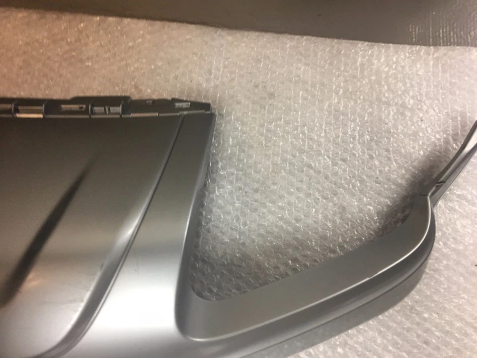 Оригинальный молдинг крышка спойлера заднего бампера Audi Q7 2016 2017 годов выпуска - Изображение 4 из 4