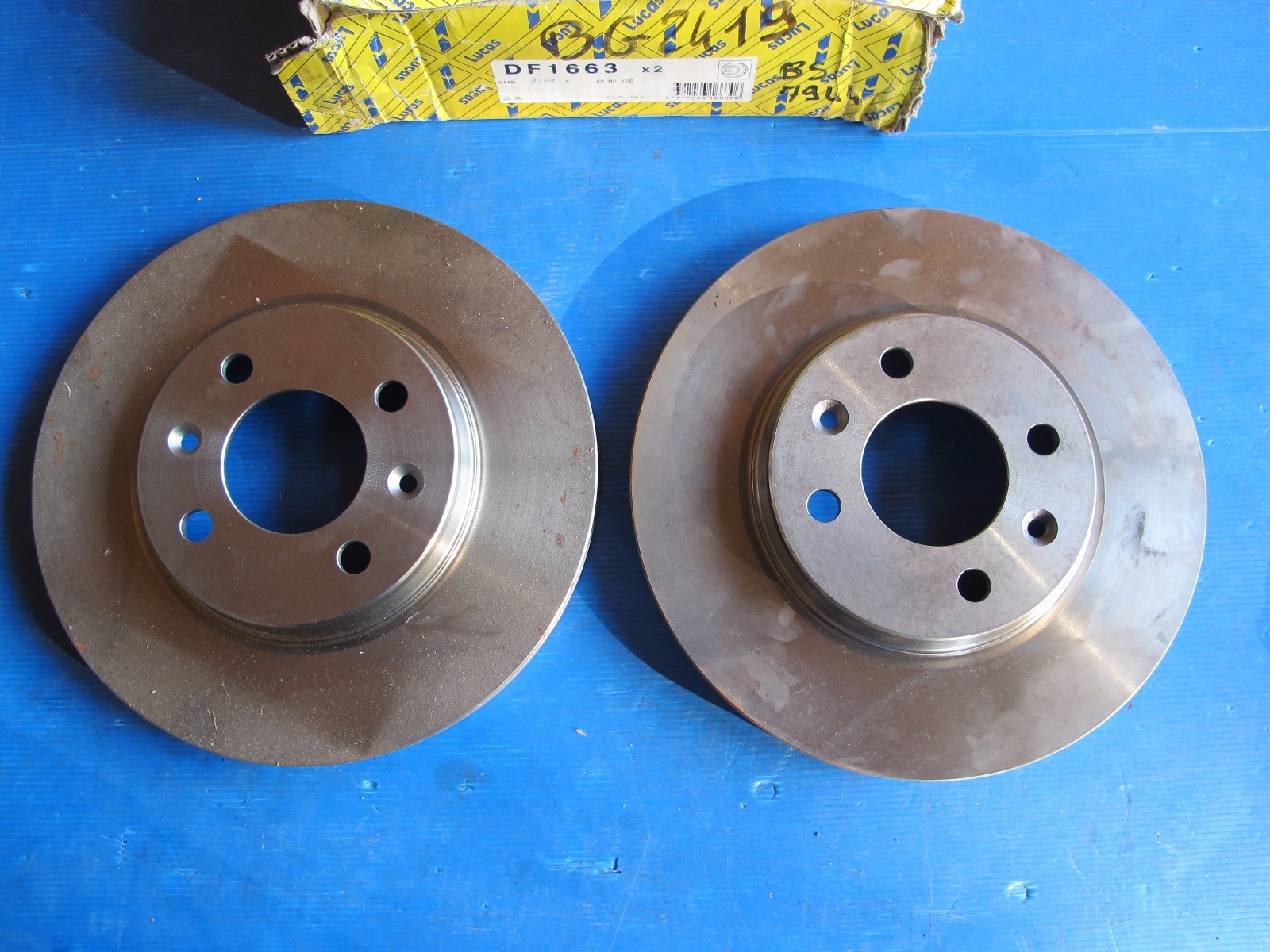 Disques de freins ventilés Lucas avant haute endurance Saab 9000