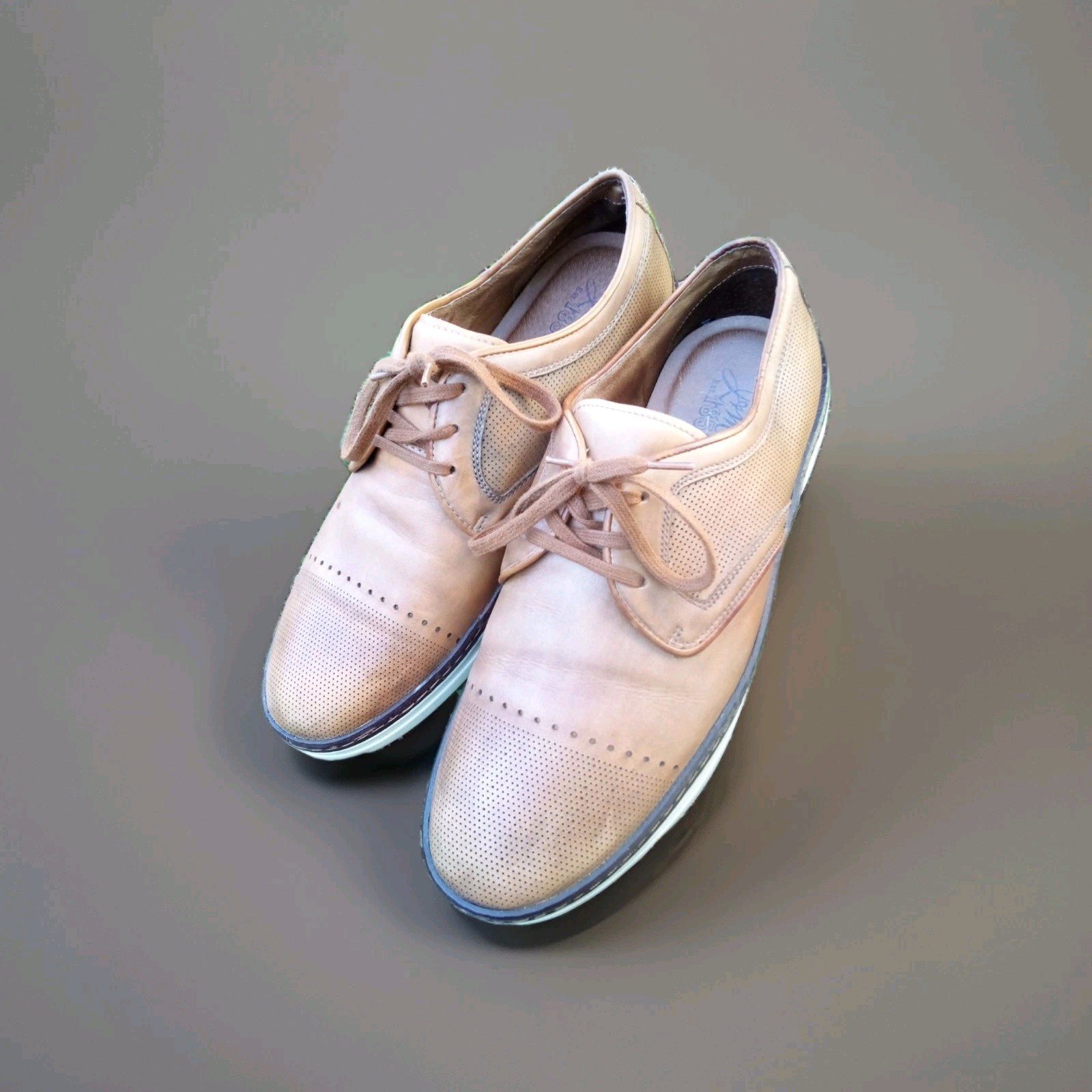 Men's Beige Leather Oxford Lace Up Casual Shoes Perforated Round Toe