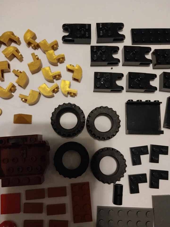 Lego 7325 Pharaoh’s Quest Jake Helena Minifigure Lot - Image 4 of 4