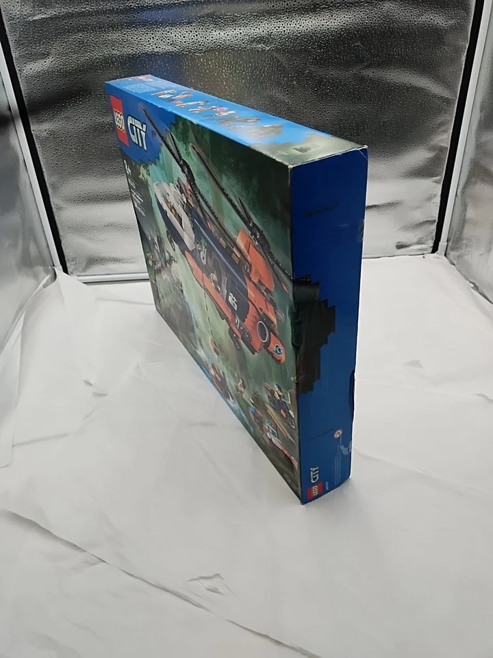 LEGO City Jungle Explorer Helicopter 60437 NEW OPEN BOX - (P1-B4) - Image 4 of 4