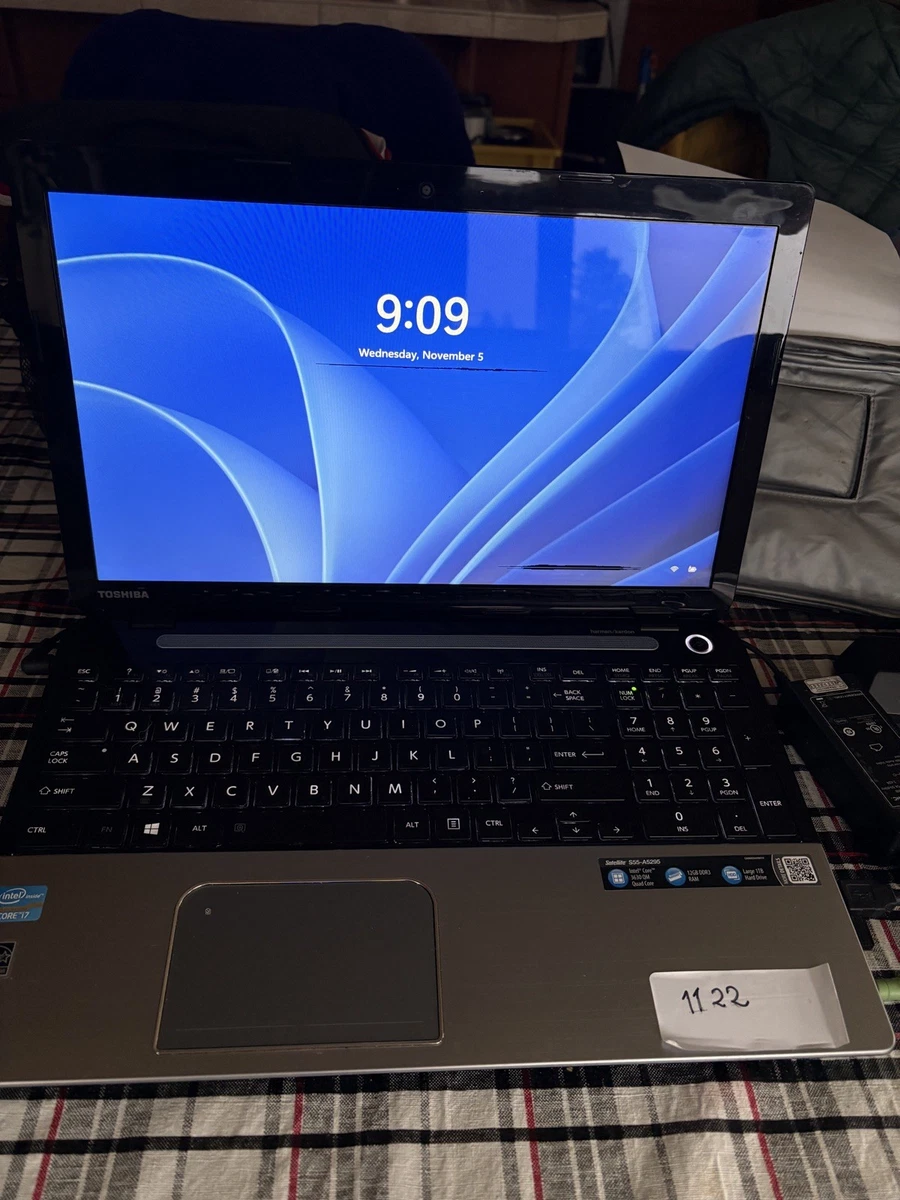 【core i7】TOSHIBA D71【RAM12GB】 Toshiba Intel Core i7 4th Gen. 12GB RAM PC Laptops & Netbooks for