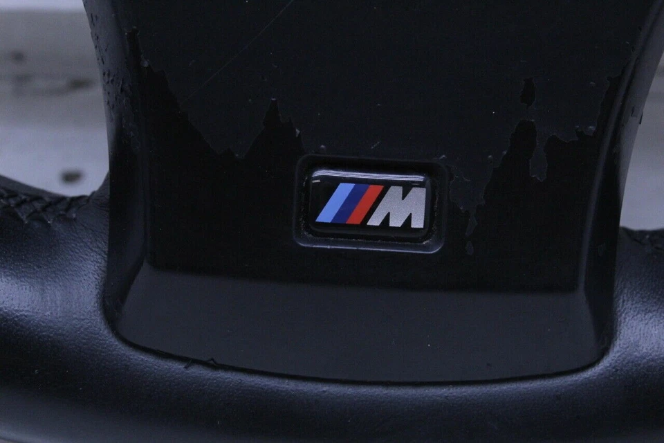 Volante BMW X3 2007-2010 M-Sport OEM usado Foto 2 de 4