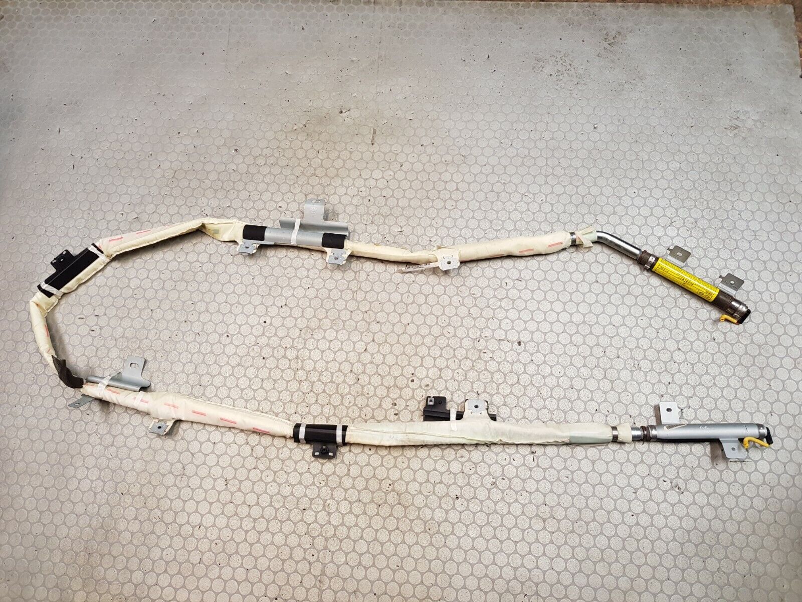Picture 1 of 3