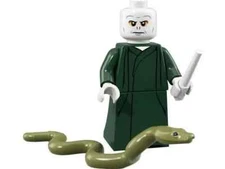 Mini Figure Lord Voldemort w/ snake from Harry Potter Fantastic Beasts