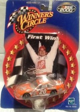 Winners Circle Tony Stewart 20 Home Depot Nascar Race Car 1:64 2000 MINT