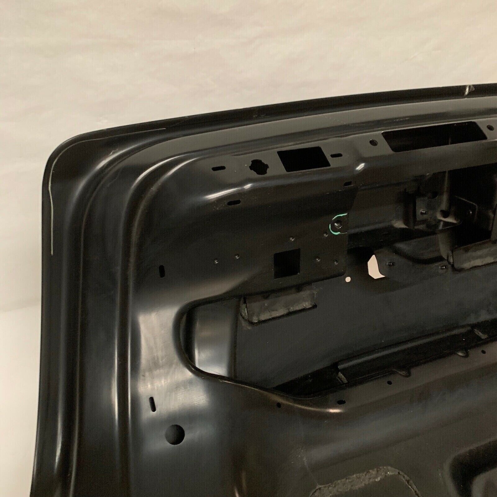 BENTLEY CONTINENTAL FLYING SPUR SEDAN TRUNK LID 2009 2010 2011 2012 OEM