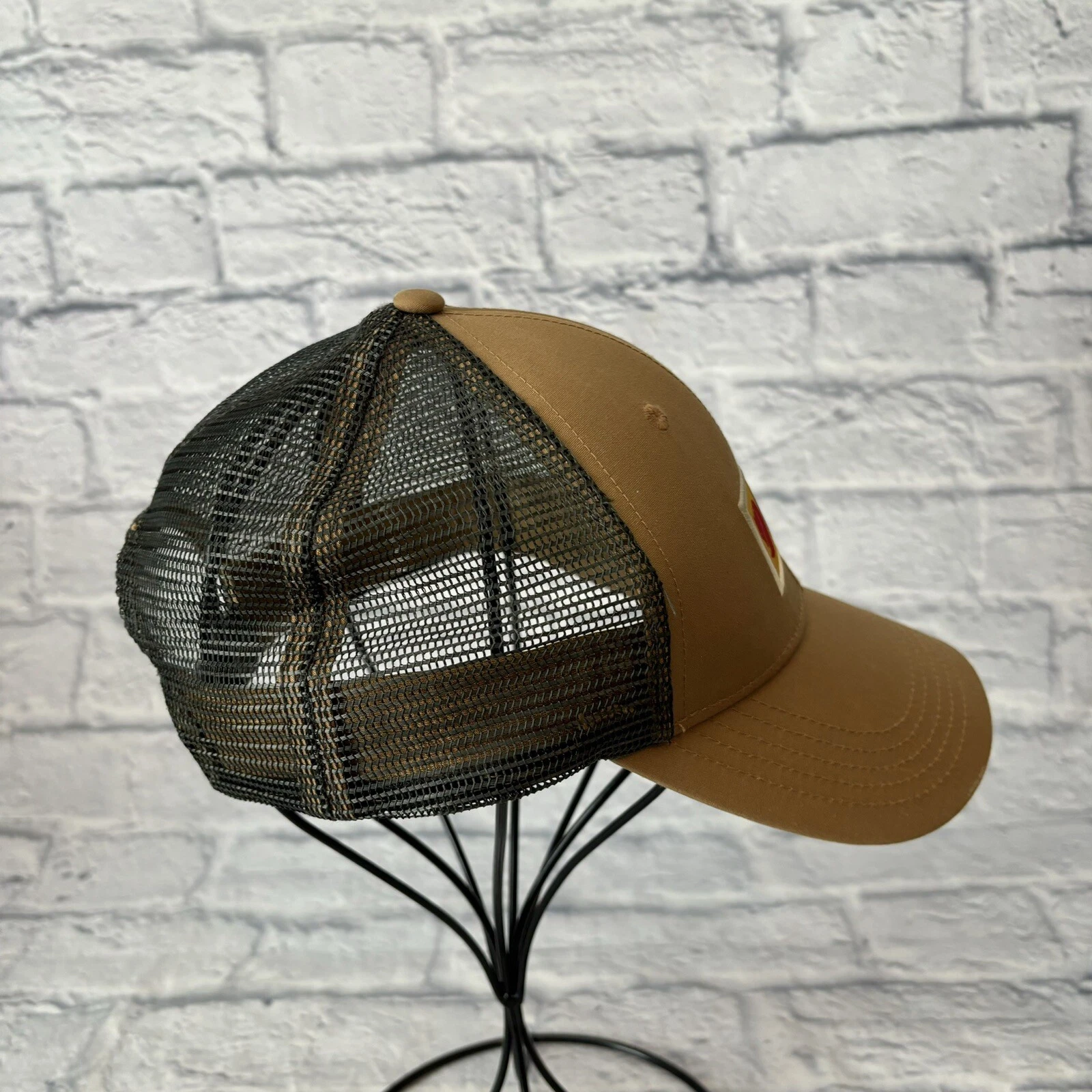 fjallraven trucker hat adjustable snapback sweden tan patch 