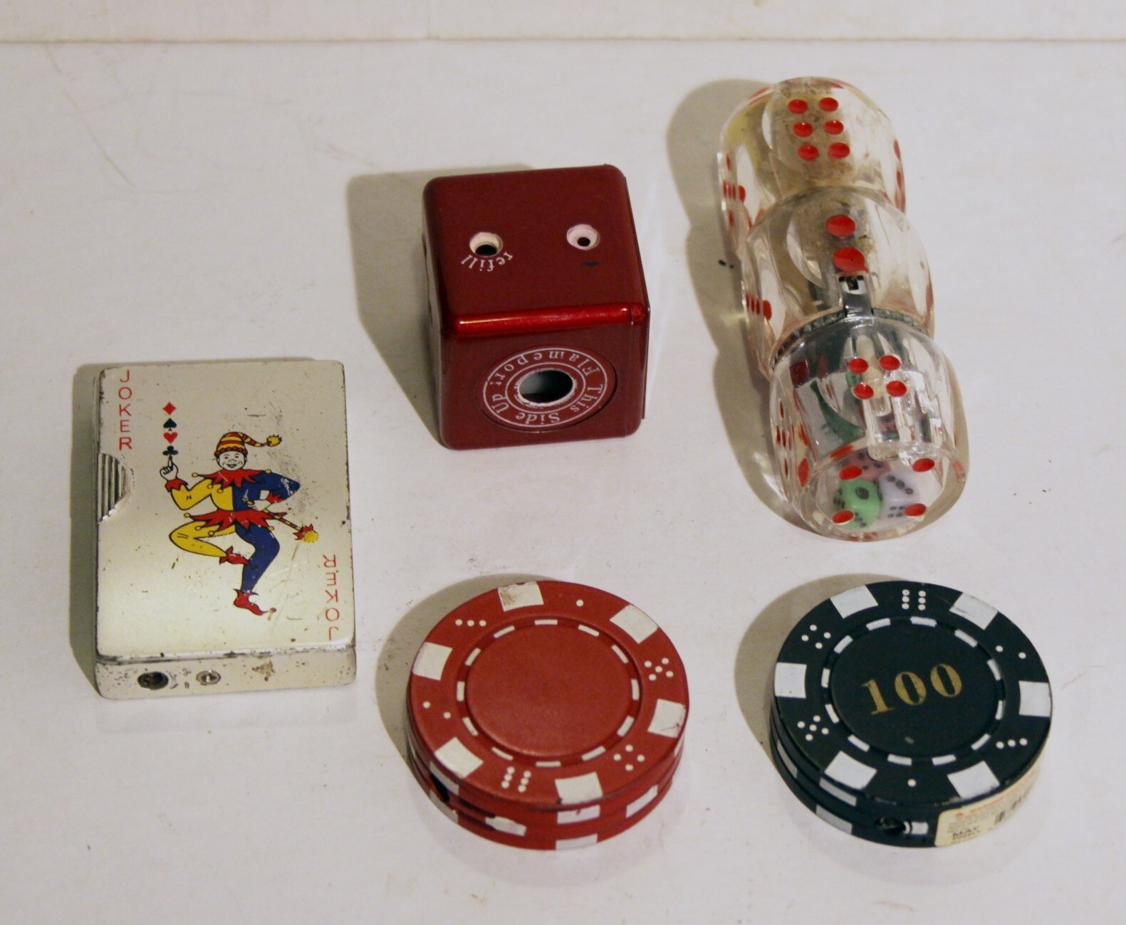 5 Novelty Lighters , Butane. Casino, cards, chips, dice