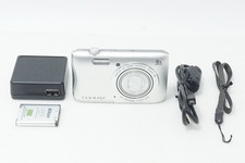 Nikon COOLPIX S3700 20.1MP Compact Digital Camera Silver 261014b