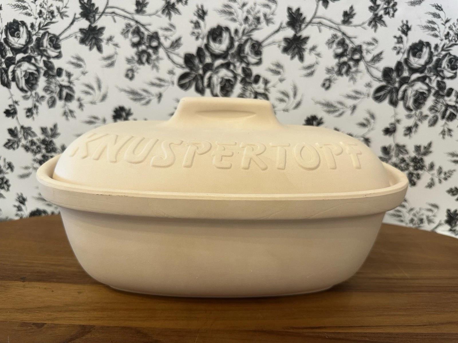 Vintage Knuspertopf Clay Roaster Bread Baker w Lid - McRowell Ceramics W Germany
